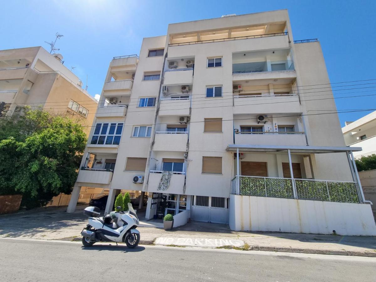 Springfield Park Apartment Lárnaca Exterior foto